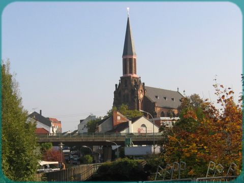 Blick auf die katholische Pfarrkirche